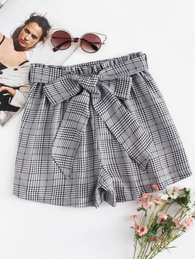 Self Tie Waist Plaid Shorts - le Annecy Apparel